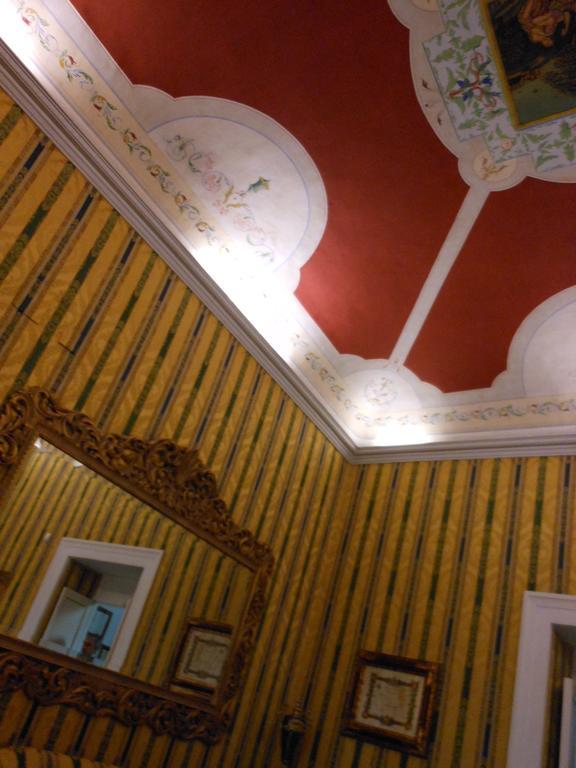 Palazzo Antica Via Appia Bed & Breakfast Bitonto Exterior photo