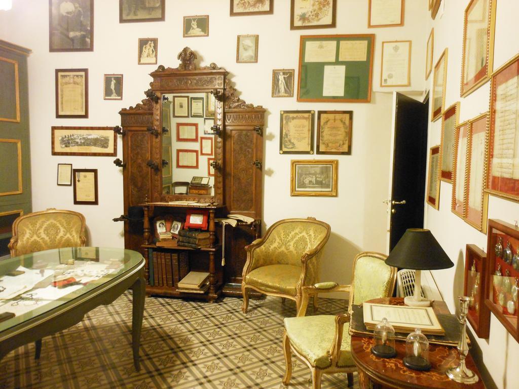 Palazzo Antica Via Appia Bed & Breakfast Bitonto Exterior photo
